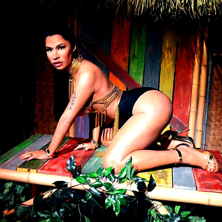 Nicki Minaj’s ‘Anaconda’ Wax Figure Unveiled At Madame Tussauds