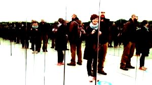 museum of illusion with a room full of mirrors